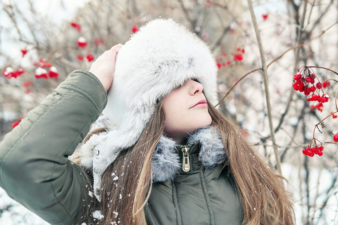 Seasonal Skincare: Adapting to Weather Changes