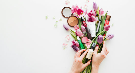The Ultimate Weekend Beauty Kit: What You Actually Need for a Radiant Look