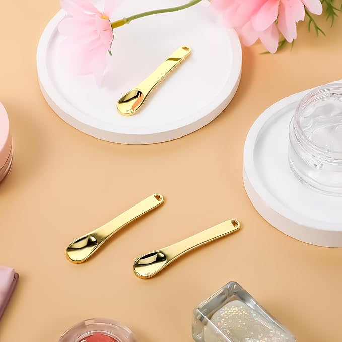 3 Pcs Mini Metal Makeup Spatula Tool, Skincare Spatula, Skin Care Cosmetic Spoon, Metal Cosmetic Spatulas Makeup Applicator Small Scoops Facial Applicator Tool, Reusable Applicator(Gold)