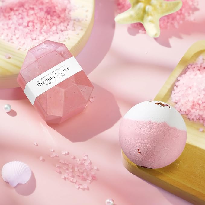 Happy Birthday Gifts for Women Mom Her Friend Sister Wife Grandma, Self Care Gifts Get Well Gifts Unique Relaxing Spa Gift Basket Set, Mothers Day Gifts for Mom Wife Grandma Daughter Friends Sister