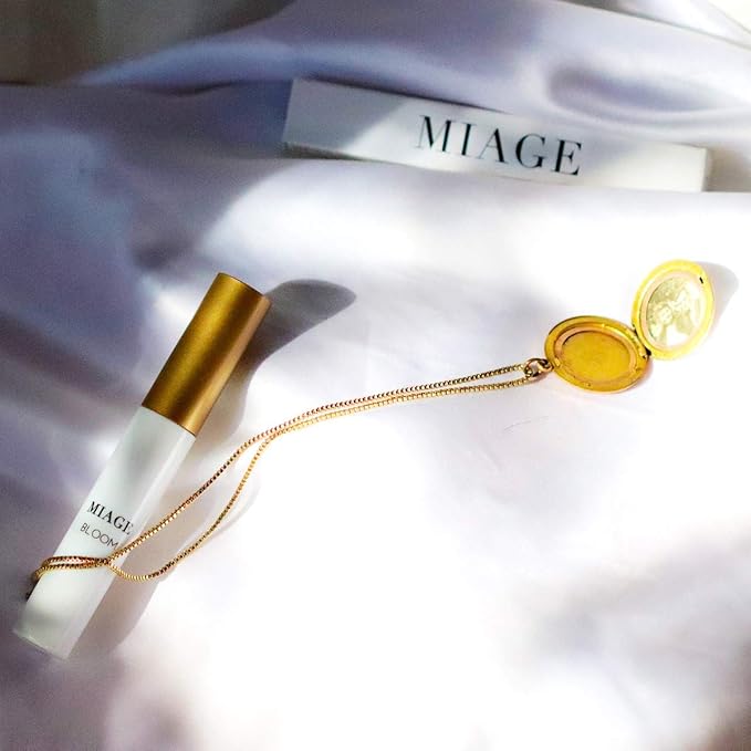 Bloom La Milpa Overnight Lip Mask, Treatment Moisturizer Lip Sleeping Mask, Daytime or Overnight Lip Gloss Treatment, Waterless Solution for Dry Lips