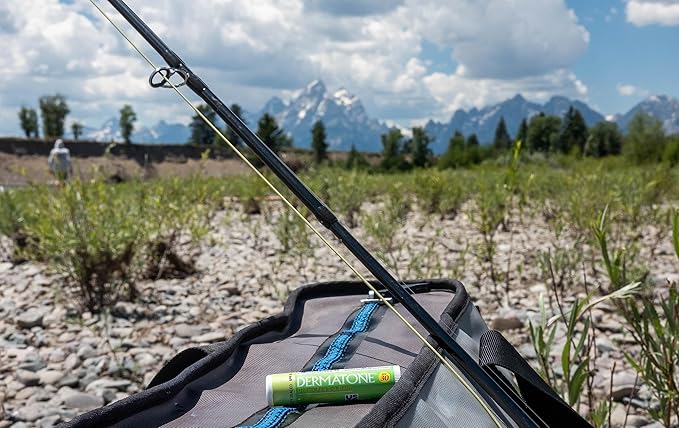 Dermatone Green Tea Lip Balm | Moisturizing | Medicated | Aloe & Vitamin E | Soothes Chapped & Cracked Lips | SPF30 | 3-pack (Green Tea, 0.15oz)