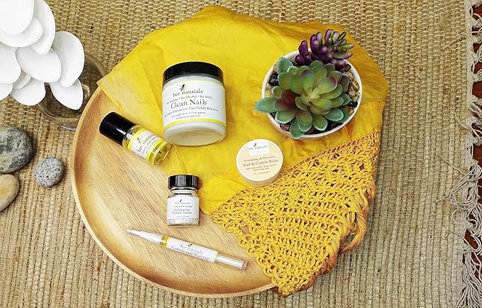 Natural Nail Care Kit - Natural & Non-Toxic Nail and Cuticle Care Set with Vitamin E - Softens & Protects - Ideal Gift for Repairing Cuticles and Nails Bee Naturals.