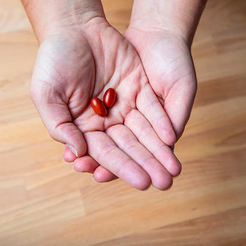 EyePromise Zeaxanthin + Lutein Eye Vitamin - 60 Softgels Capsules Made with Natural Ingredients for Diets Including Gluten Free and Vegetarian - Protect & Enhance Your Eye Health Completely