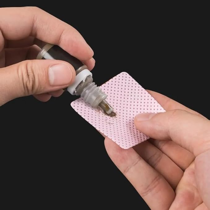 Eyelash Glue Wipes for Lash Extensions - 1080 PCS - Non-Woven Fabric Pads - Glue Wipes Lash Extensions -Adhesive Wipes - Lash Glue Cleaning Pads - Lint Free Nail Wipes (Pink)