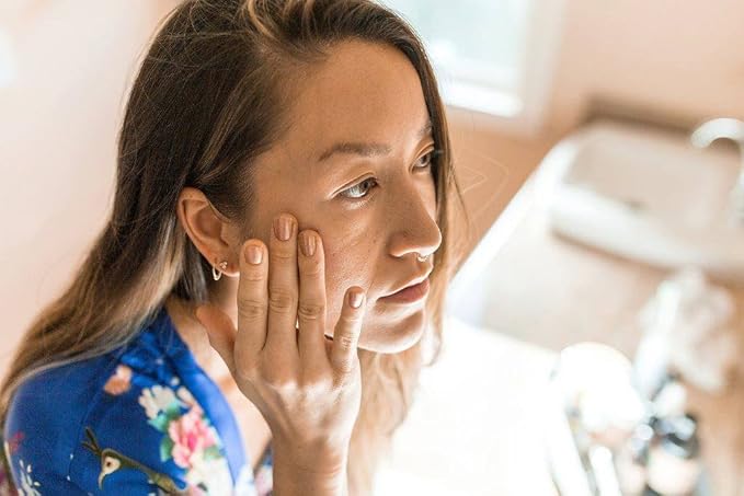 PAAVANI Ayurveda Facial Serum for Dry Skin - Made in USA - Ayurvedic Skin Care Oil - 100% Organic, .5 oz