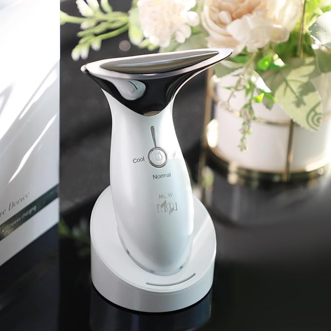 Ms.W Red Light Neck Face Massager, Facial Massager with Hot & Cold Modes for Skin Care, Vibration for Skin Tightening and Rejuvenation（White）