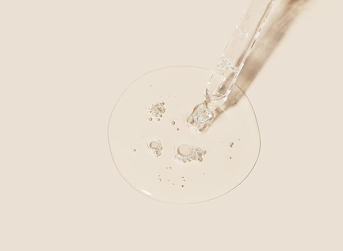 Revitalising Face Oil, Fast Absorbing Lightweight Moisturising Oil For Face, Blended with Kalahari Melon Seed Oil to Intensely Nourish Skin, for All Skin Types, Salicylate-Free Fragrance 30ml