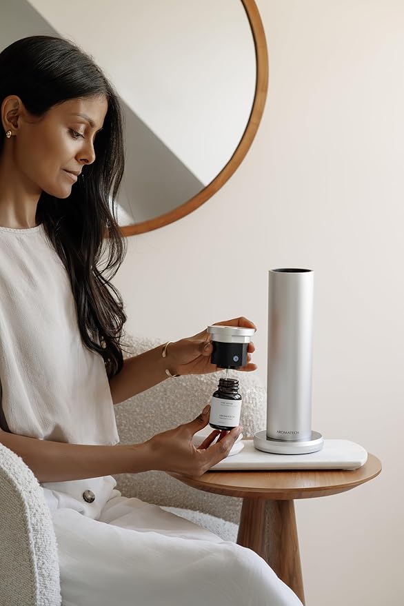 AromaTech The Beach House Aroma Essential Oil Blend: Luxury Hotel Inspired Aromatherapy with Bergamot, Coconut Milk & Sandalwood for Ultrasonic Diffusers & Nebulizers - 16 fl oz, 500 mL