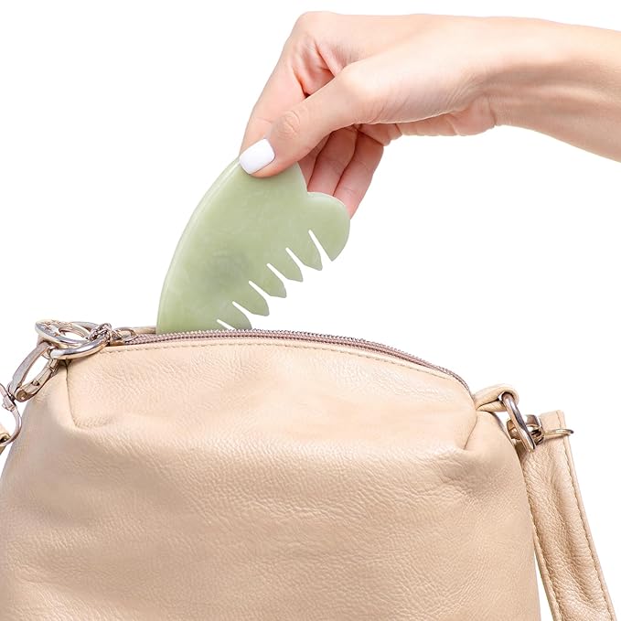 Geiserailie 2 Pieces Jade Combs Massage Stone Hair Gua Sha Scraping Scalp Comb Facial Massage Tool Multifunctional Handheld Head Tools Head Caring Therapy Mother's Day Gift(Heart Style)