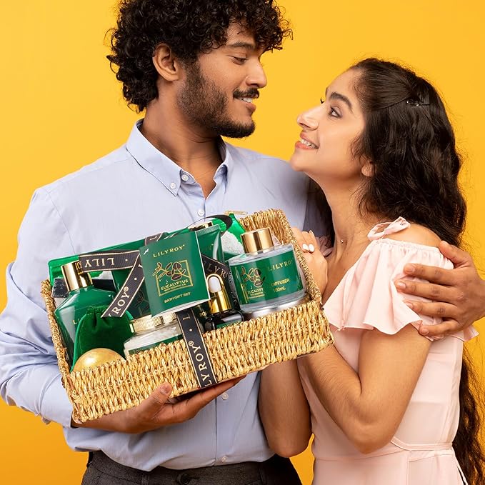 Mothers Day Relaxation Gift Basket - 15-Piece Premium Eucalyptus Bath Gift Set for Women & Men - Spa Kit with Shower Gel Ideal for Birthday, Christmas, Father’s Day, Perfect for Holidays & Self Care